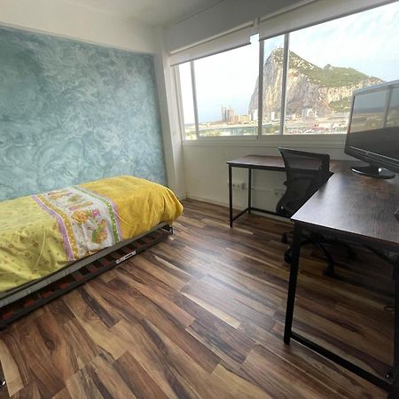 Closest Room To Gibraltar Border La Línea de la Concepción Exteriér fotografie